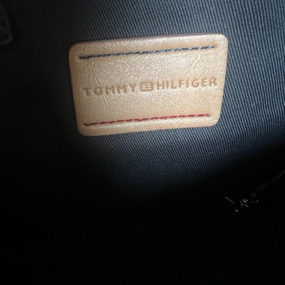 Tommy Hilfiger Camo Olive Quilted Mini-Backpack - Picture 8 of 14